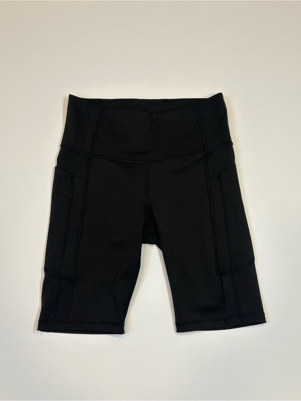 Athleta Ultimate Stash II 9" Shorts | Black | S